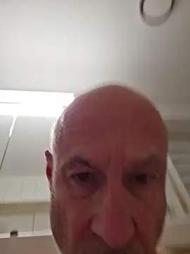 andikali9999 online show from December 15, 2025, 3:27 pm