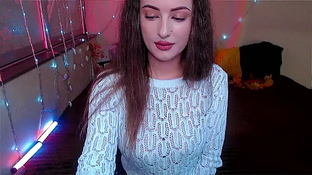 Snapshot of LizaSenri chatting on November 18, 2025, 8:19 am LizaSenri online show from November 18, 2025, 8:19 am