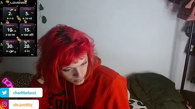 Snapshot of charlotbelucci_ chatting on May 7, 2026, 9:14 am charlotbelucci online show from May 7, 2026, 9:14 am
