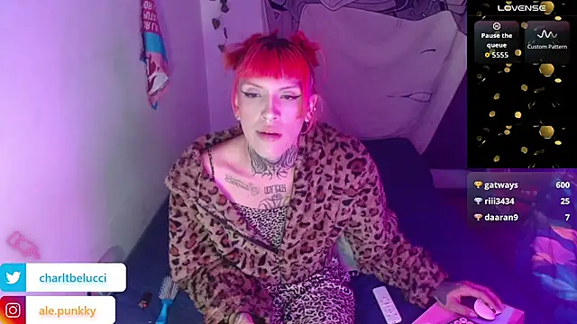Snapshot of charlotbelucci_ chatting on June 8, 2026, 1:28 am charlotbelucci online show from June 8, 2026, 1:28 am