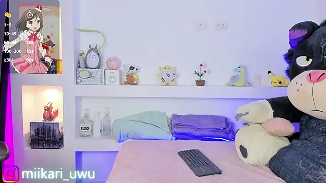 Snapshot of Ahri_Elderwood chatting on January 23, 2025, 3:05 am Ahri Elderwood online show from January 23, 2025, 3:05 am