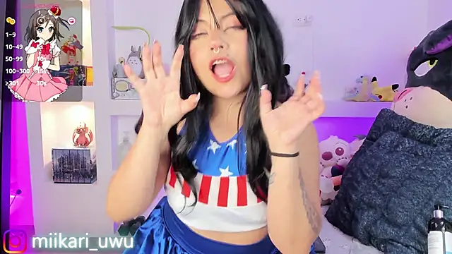 Snapshot of Ahri_Elderwood chatting on February 21, 2025, 11:01 am Ahri Elderwood online show from February 21, 2025, 11:01 am