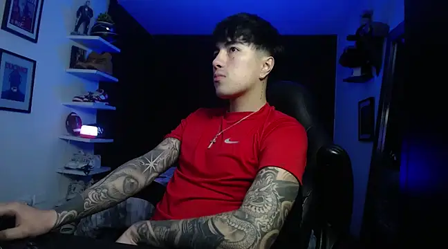 Snapshot of jung_dragon chatting on March 19, 2025, 8:34 am jung dragon online show from March 19, 2025, 8:34 am