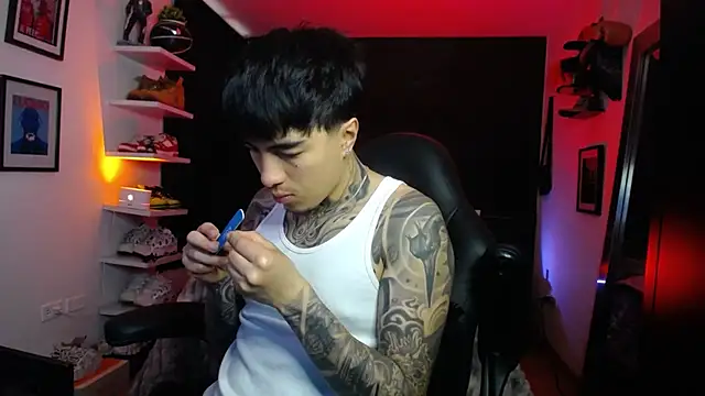 Snapshot of jung_dragon chatting on October 11, 2025, 2:04 pm jung dragon online show from October 11, 2025, 2:04 pm