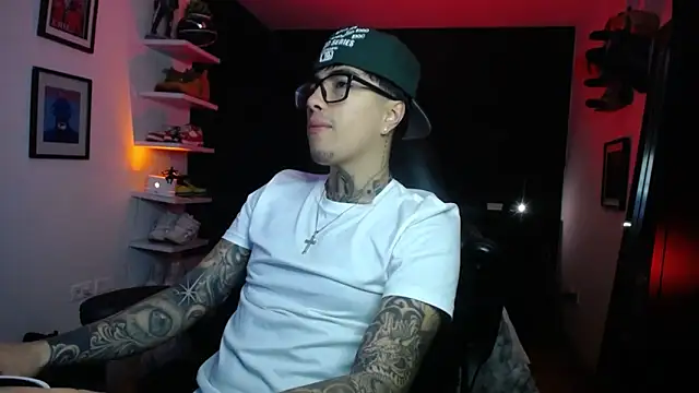 Snapshot of jung_dragon chatting on October 27, 2025, 1:31 am jung dragon online show from October 27, 2025, 1:31 am