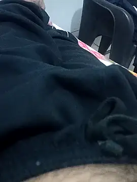 myhot1551 online show from March 21, 2025, 6:51 pm