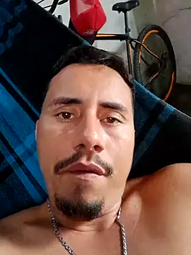luissilva0071 online show from March 10, 2025, 6:12 pm