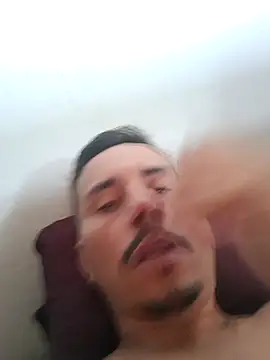 luissilva0071 online show from May 11, 2026, 12:11 pm