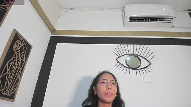 Snapshot of EmilyGomezLS chatting on May 31, 2026, 11:39 am EmilyGomezLS online show from May 31, 2026, 11:39 am