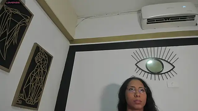 Snapshot of EmilyGomezLS chatting on June 3, 2026, 11:35 am EmilyGomezLS online show from June 3, 2026, 11:35 am