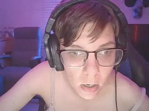 KaliSnow199623 online show from December 7, 2024, 7:16 am