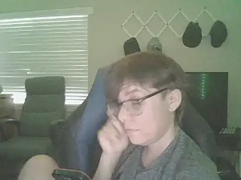 KaliSnow199623 online show from January 19, 2025, 1:10 am