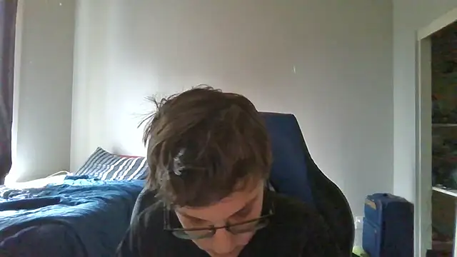 KaliSnow199623 online show from September 8, 2025, 11:15 pm