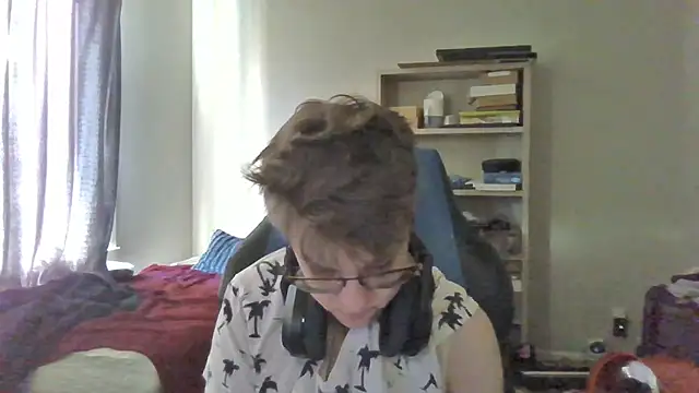 KaliSnow199623 online show from February 5, 2026, 12:04 am