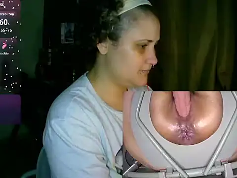 Snapshot of lolalicious_758 chatting on May 22, 2026, 12:40 am lolalicious 758 online show from May 22, 2026, 12:40 am