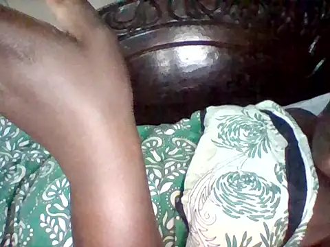 missarpie online show from April 29, 2026, 4:22 pm
