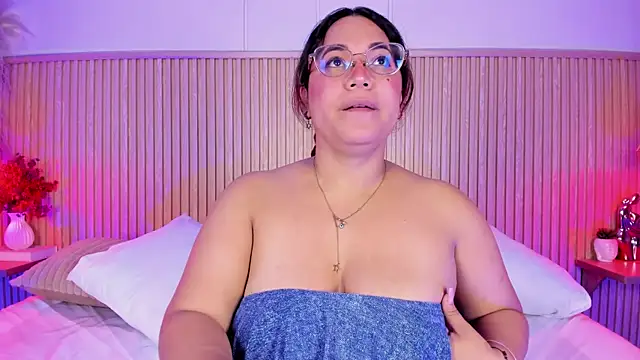 MelissaKarterrs online show from July 11, 2026, 12:19 pm