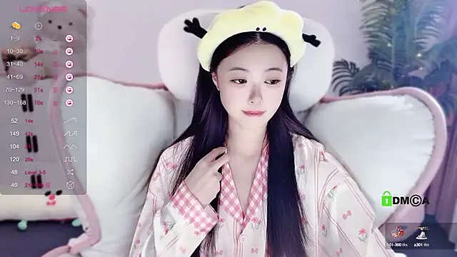 Snapshot of Ubela_7 chatting on October 3, 2025, 4:15 pm Ubela 7 online show from October 3, 2025, 4:15 pm