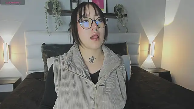 sofi bakerr online show from March 19, 2026, 11:36 am