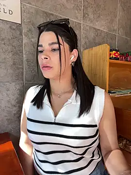 DaryRos online show from April 28, 2026, 7:52 pm
