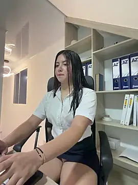 VAL PRINCESS online show from February 3, 2026, 11:54 pm