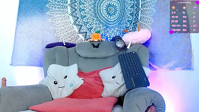 Snapshot of tevenwhiite chatting on March 12, 2025, 9:23 am tevenwhiite online show from March 12, 2025, 9:23 am