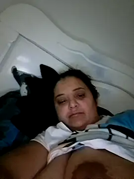 Snapshot of sarahhh1987 chatting on November 16, 2025, 3:56 am sarahhh1987 online show from November 16, 2025, 3:56 am