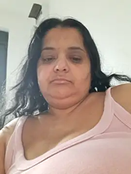 Snapshot of sarahhh1987 chatting on December 17, 2025, 6:41 am sarahhh1987 online show from December 17, 2025, 6:41 am