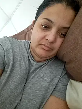 Snapshot of sarahhh1987 chatting on February 9, 2026, 6:50 am sarahhh1987 online show from February 9, 2026, 6:50 am