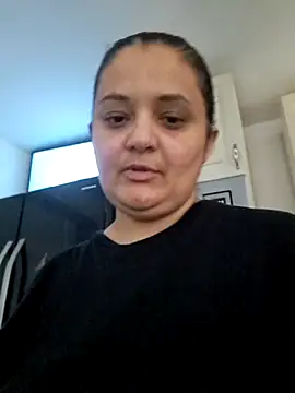 Snapshot of sarahhh1987 chatting on February 17, 2026, 7:38 am sarahhh1987 online show from February 17, 2026, 7:38 am