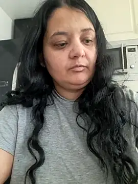 Snapshot of sarahhh1987 chatting on March 7, 2026, 8:55 am sarahhh1987 online show from March 7, 2026, 8:55 am