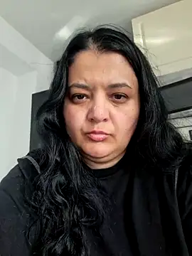 Snapshot of sarahhh1987 chatting on March 8, 2026, 7:23 am sarahhh1987 online show from March 8, 2026, 7:23 am