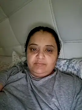 Snapshot of sarahhh1987 chatting on March 13, 2026, 7:20 pm sarahhh1987 online show from March 13, 2026, 7:20 pm