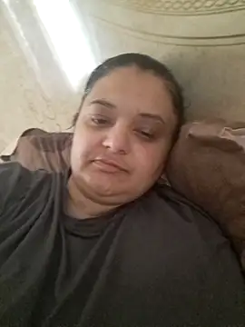 Snapshot of sarahhh1987 chatting on March 28, 2026, 5:29 am sarahhh1987 online show from March 28, 2026, 5:29 am