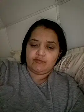 Snapshot of sarahhh1987 chatting on March 31, 2026, 5:24 pm sarahhh1987 online show from March 31, 2026, 5:24 pm