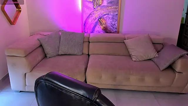 Snapshot of HannaConnor_ chatting on June 8, 2026, 10:21 pm HannaConnor online show from June 8, 2026, 10:21 pm