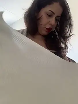 holyeroticss online show from March 8, 2026, 8:56 pm