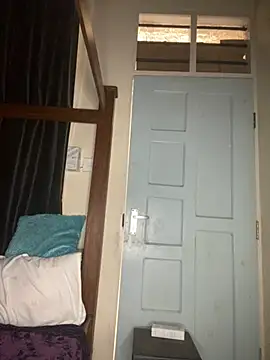 zonroe the big online show from February 26, 2025, 9:53 am