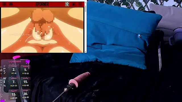 CoralineSanchez online show from February 27, 2025, 9:32 am