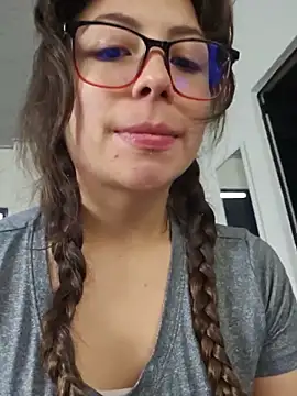 Snapshot of mmmVirginia chatting on May 29, 2026, 12:36 pm mmmVirginia online show from May 29, 2026, 12:36 pm