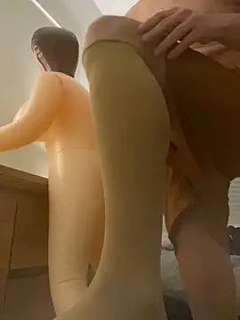 Snapshot of feetlover3611 chatting on December 27, 2024, 1:22 am feetlover3611 online show from December 27, 2024, 1:22 am