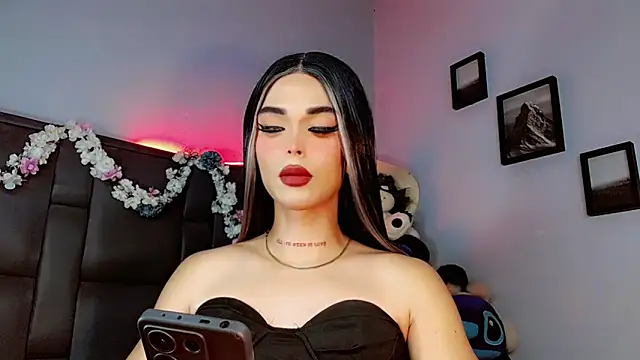 Snapshot of Marian_LV chatting on September 27, 2025, 8:08 am Marian LV online show from September 27, 2025, 8:08 am