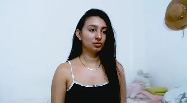 Alyson0001 online show from March 1, 2025, 1:40 pm