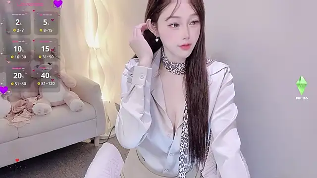 Snapshot of Kiss-18 chatting on October 30, 2025, 1:01 pm Kiss-18 online show from October 30, 2025, 1:01 pm