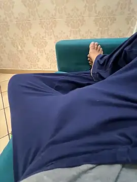 Snapshot of Teloficco chatting on December 1, 2024, 11:04 pm Teloficco online show from December 1, 2024, 11:04 pm