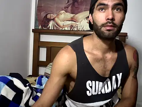 hideonbush051 online show from November 15, 2025, 2:31 am