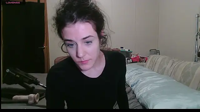rileyyb  online show from July 11, 2026, 4:26 am