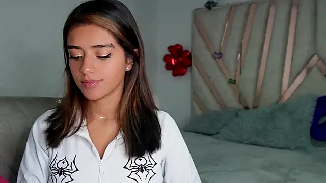 Snapshot of Rebecca_055 chatting on November 30, 2025, 11:20 pm Rebecca 055 online show from November 30, 2025, 11:20 pm