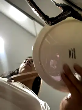 Snapshot of Salome_golvert chatting on September 11, 2025, 12:22 am Salome golvert online show from September 11, 2025, 12:22 am