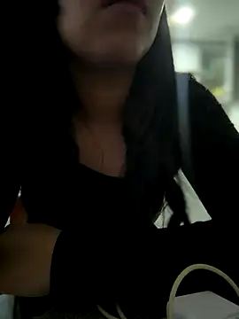 Snapshot of Salome_golvert chatting on November 8, 2025, 10:08 pm Salome golvert online show from November 8, 2025, 10:08 pm